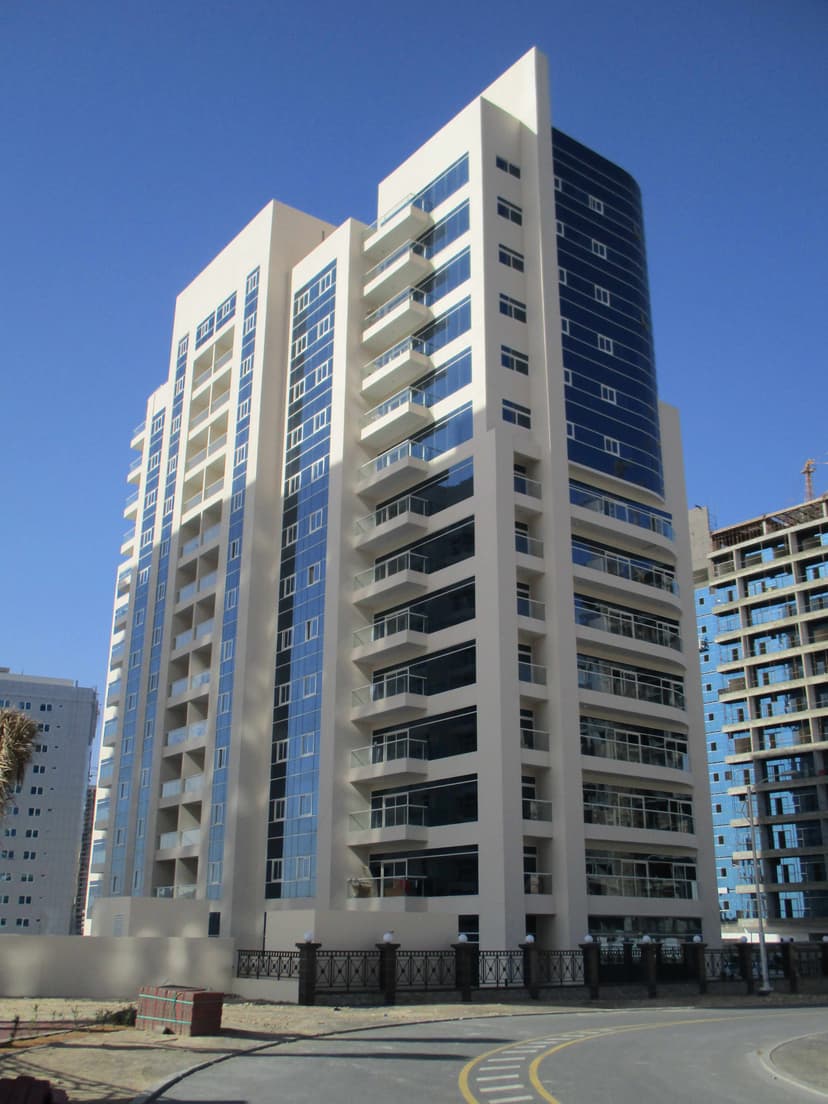 Royale Residence2 — photo 1
