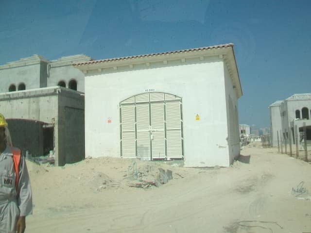Al Furjan construction — photo 9