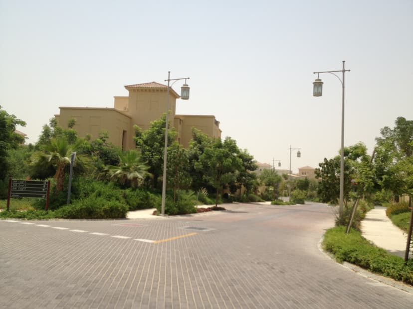 Al Barari construction — photo 25