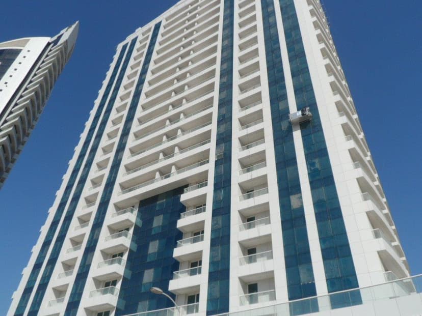 Coral International Hotel Apartment construction — photo 2
