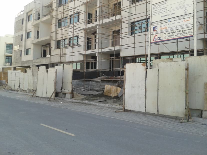 La Riviera Estate construction — photo 18