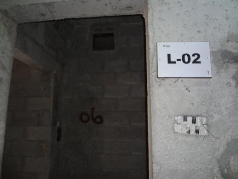 Qpoint Liwan-plot R073 construction — photo 32