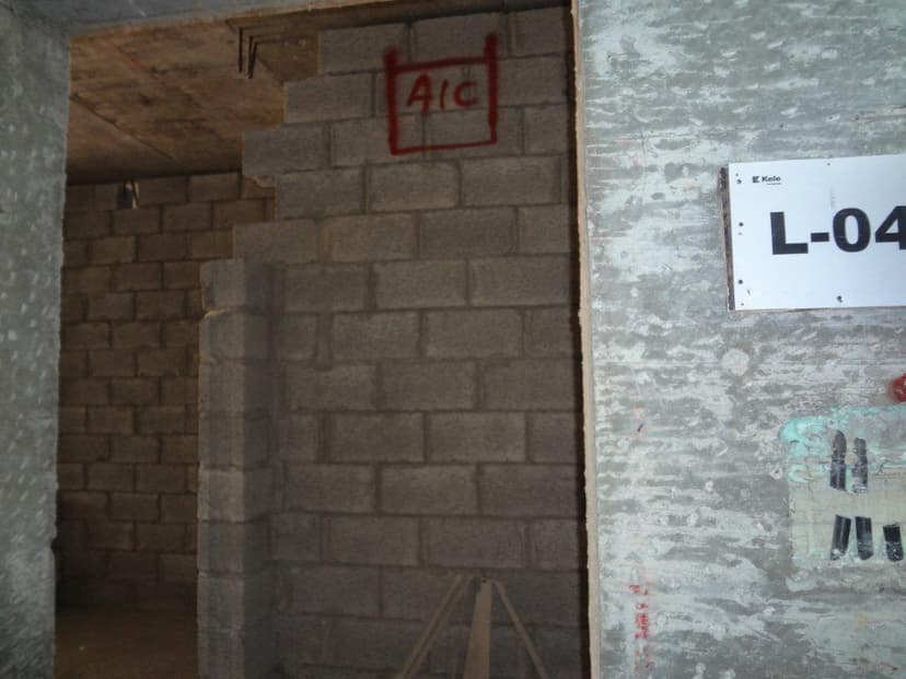 Qpoint Liwan-plot R073 construction — photo 31