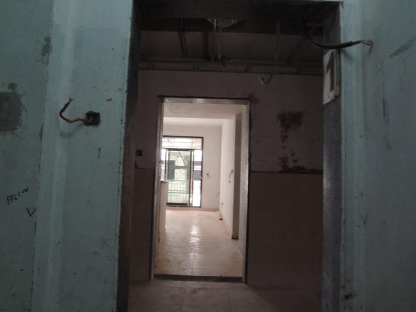 Qpoint Liwan-plot R095 construction — photo 27