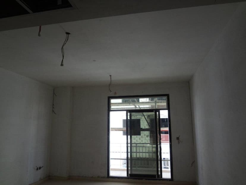 Qpoint Liwan-plot R095 construction — photo 15
