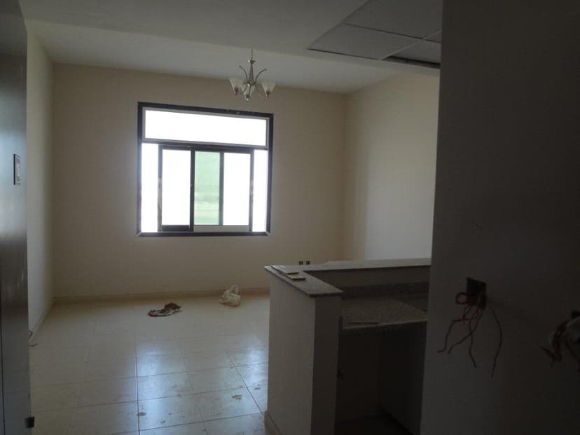 Qpoint Liwan-plot R100 construction — photo 5