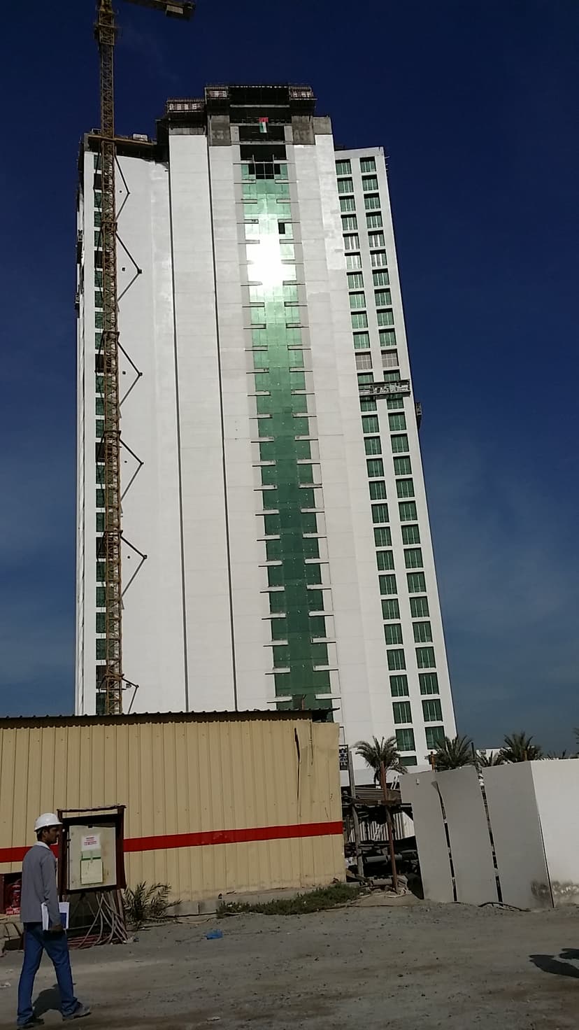 Hiliana construction — photo 35