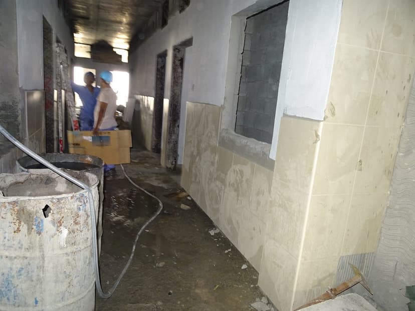 Qpoint Liwan-plot R015 construction — photo 45