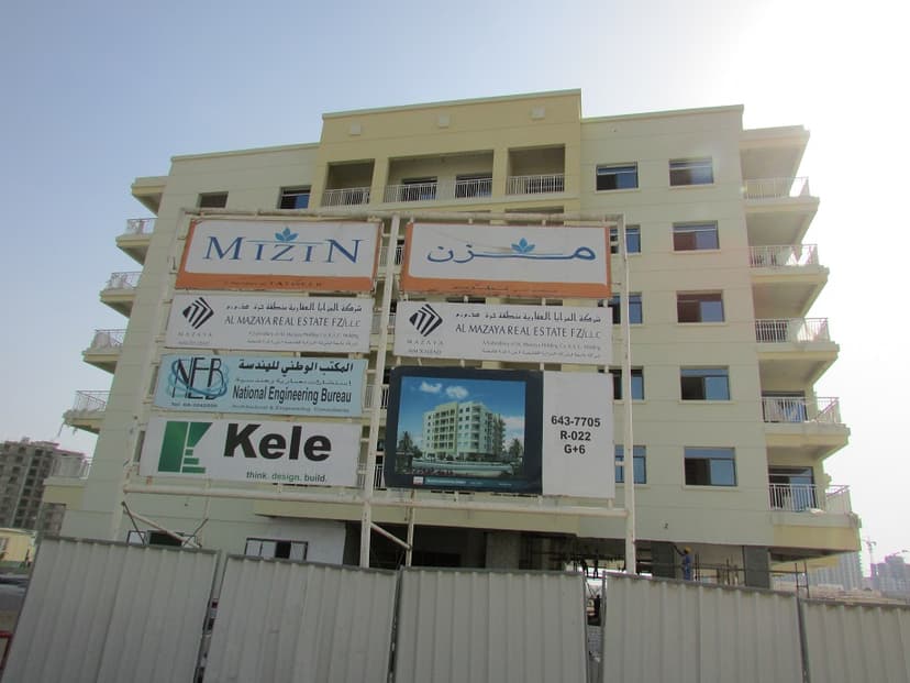 Qpoint Liwan-plot R022 construction — photo 37