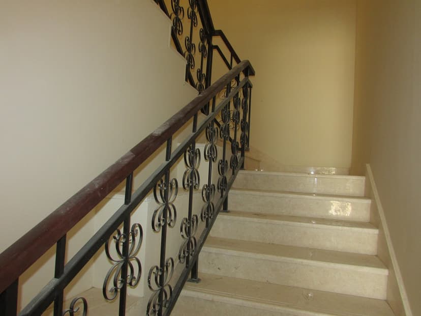 Mudon construction — photo 12