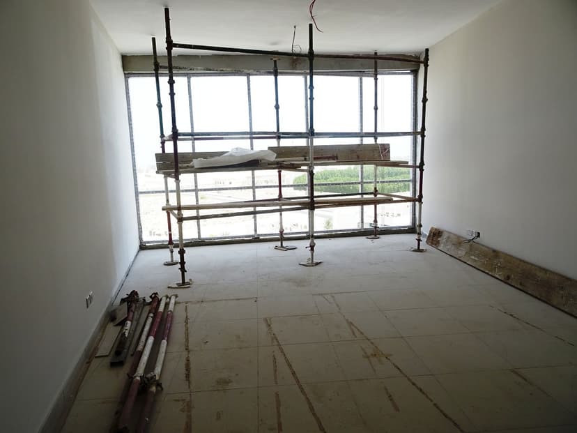 Hiliana construction — photo 30