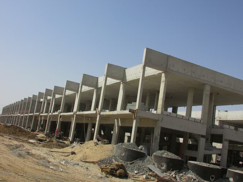 Warsan Village a construction — photo 44