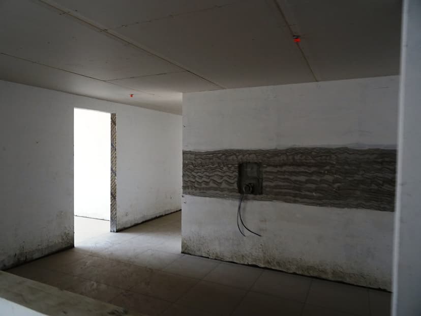 The Onyx construction — photo 37