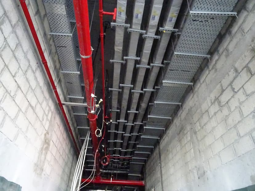 The Onyx construction — photo 61