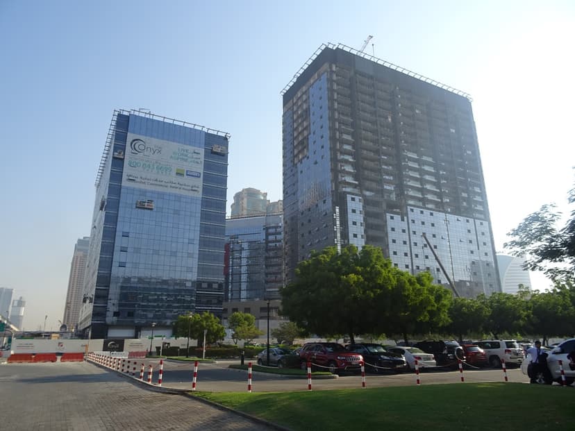 The Onyx construction — photo 35