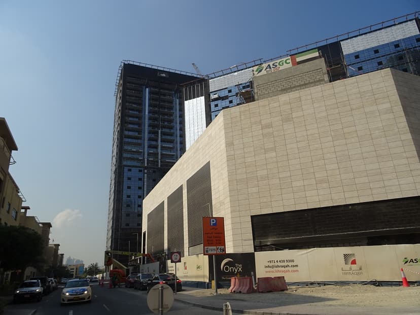 The Onyx construction — photo 33
