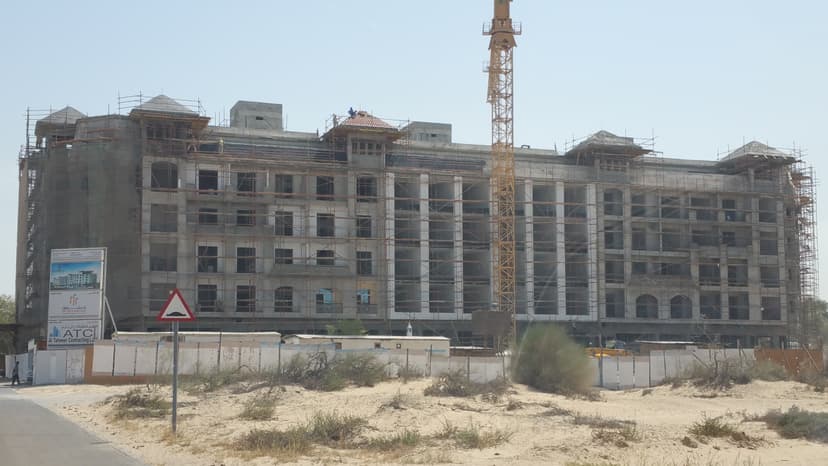 Mirdif Tulip construction — photo 33