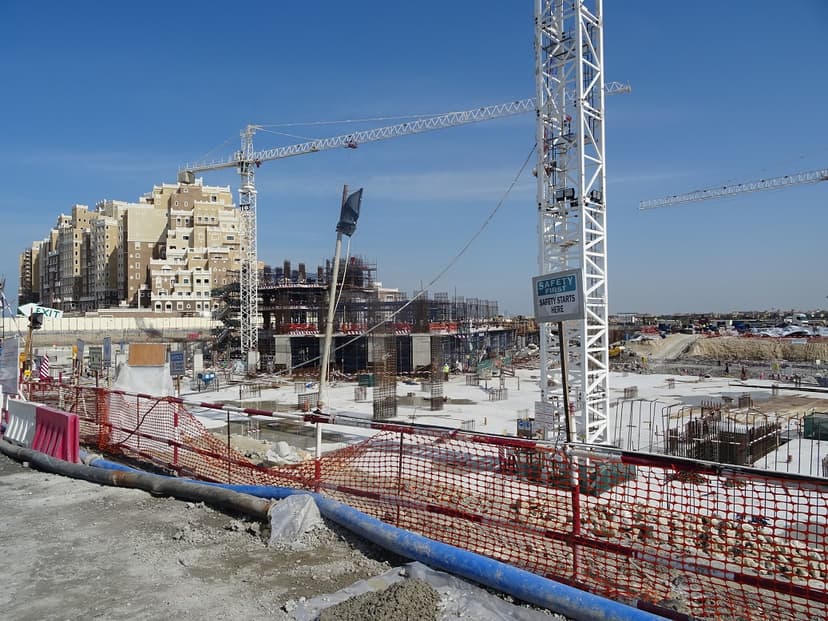 The 8 construction — photo 106