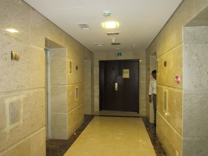 Siraj Tower construction — photo 17