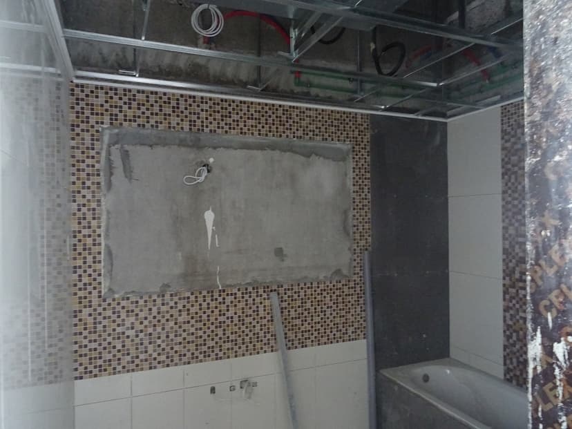 Upper Crest construction — photo 6
