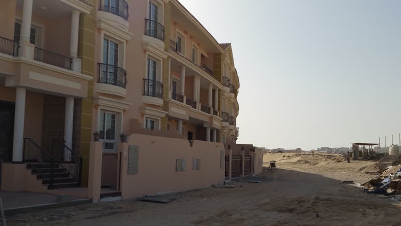 The Royal Estates Plot.2 construction — photo 54
