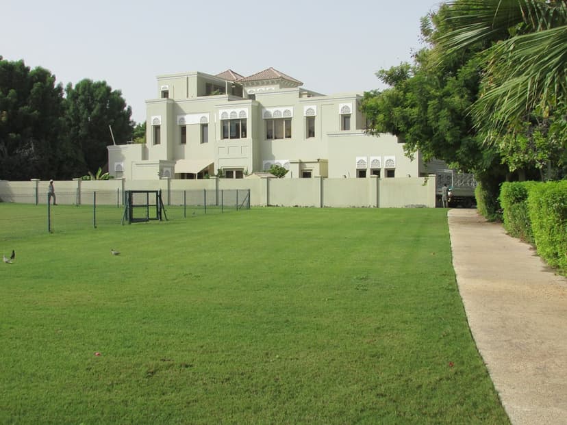 Al Barari construction — photo 2