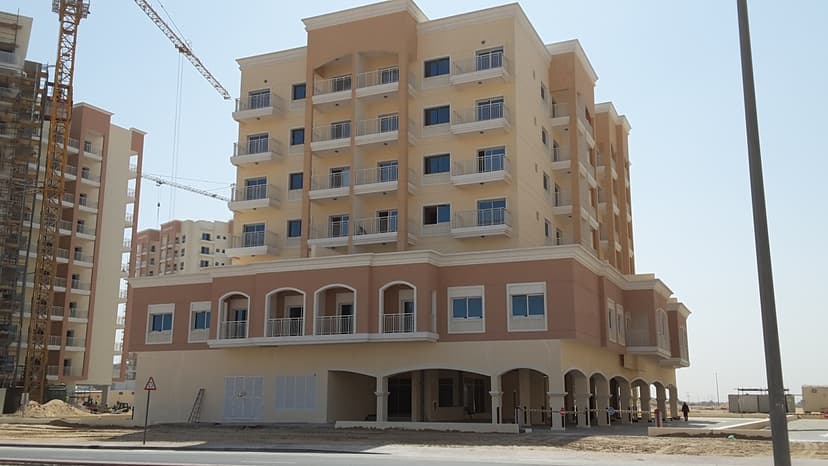 Qpoint Liwan-plot R053 construction — photo 12