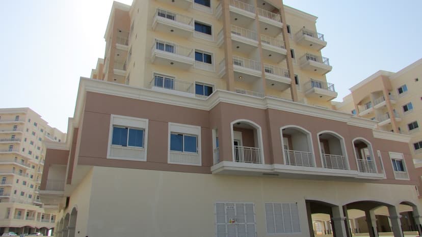 Qpoint Liwan-plot R053 construction — photo 4