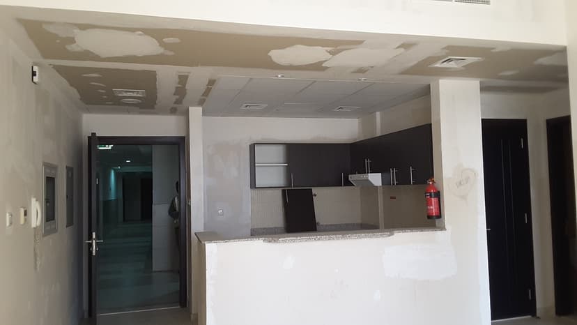 Qpoint Liwan-plot R022 construction — photo 15