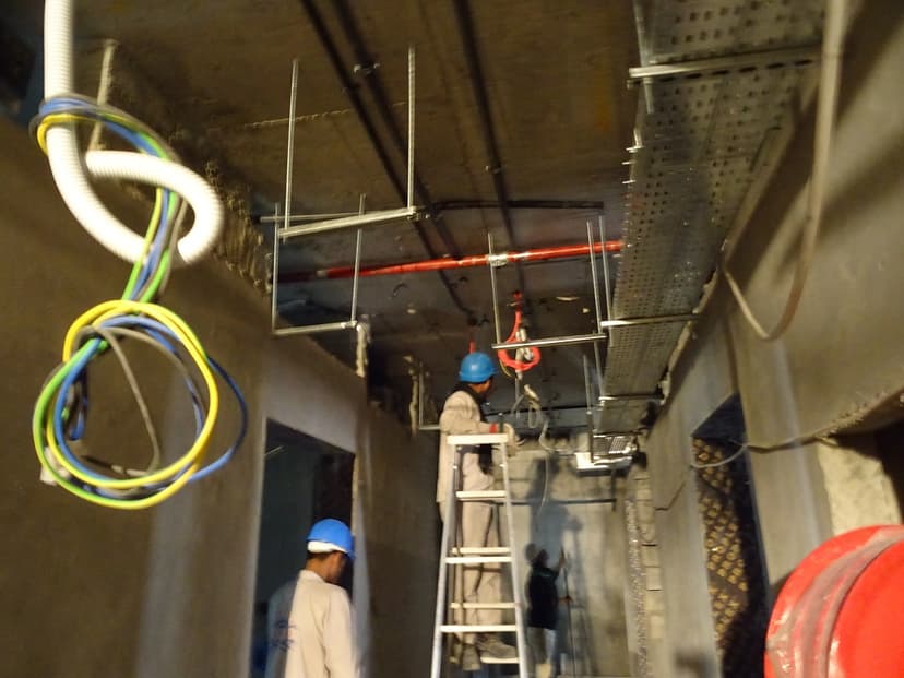 Indigo Spectrum 2 construction — photo 42