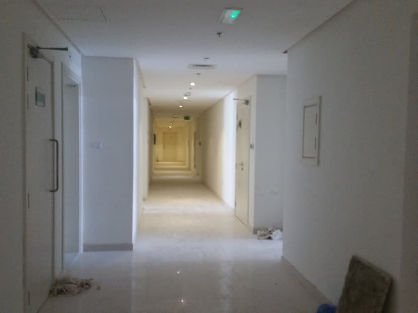 DAMAC Hills - Golf Vista construction — photo 3
