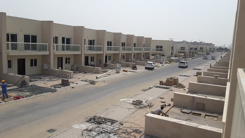 Warsan Village a construction — photo 22
