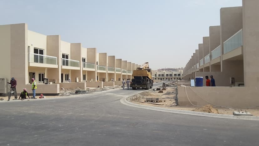 Warsan Village a construction — photo 25
