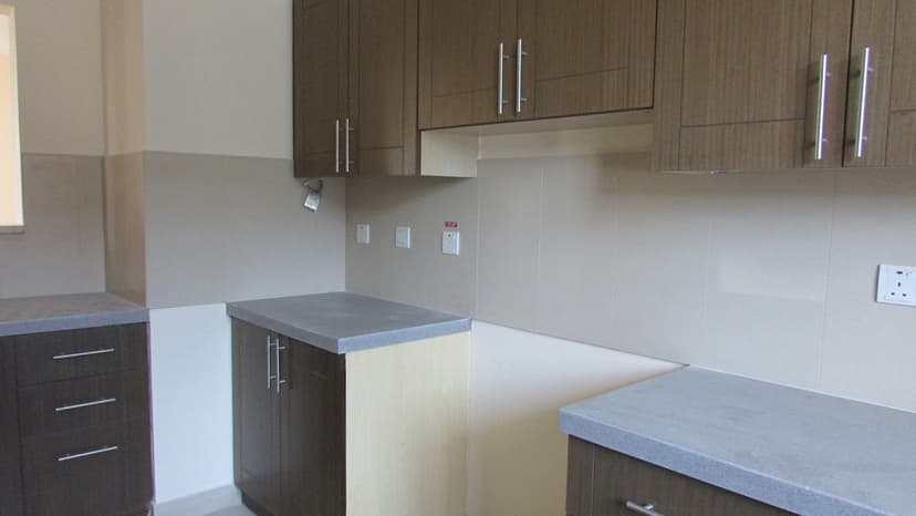 Warsan Village a construction — photo 20