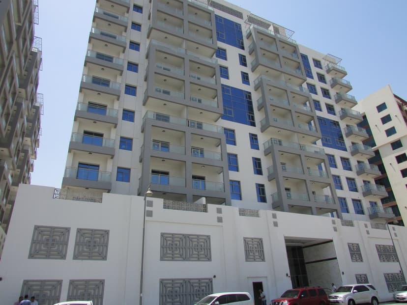 Azizi. Yasamine construction — photo 7