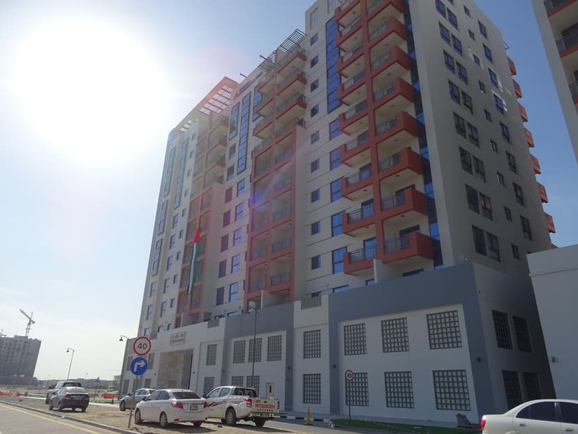 Azizi. Liatris construction — photo 7