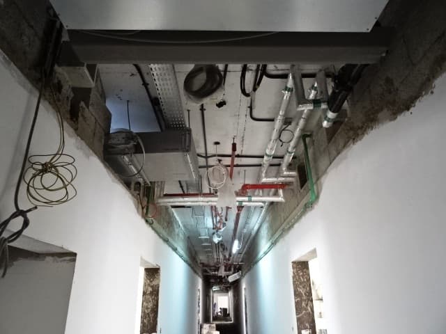 Azizi. Iris construction — photo 23