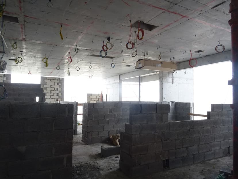 Azizi. Freesia construction — photo 46