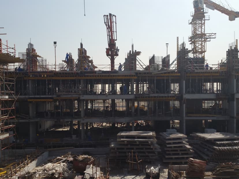Azizi. Freesia construction — photo 49