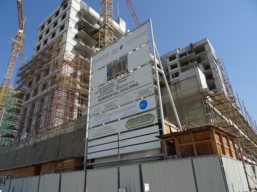 Azizi. Freesia construction — photo 23