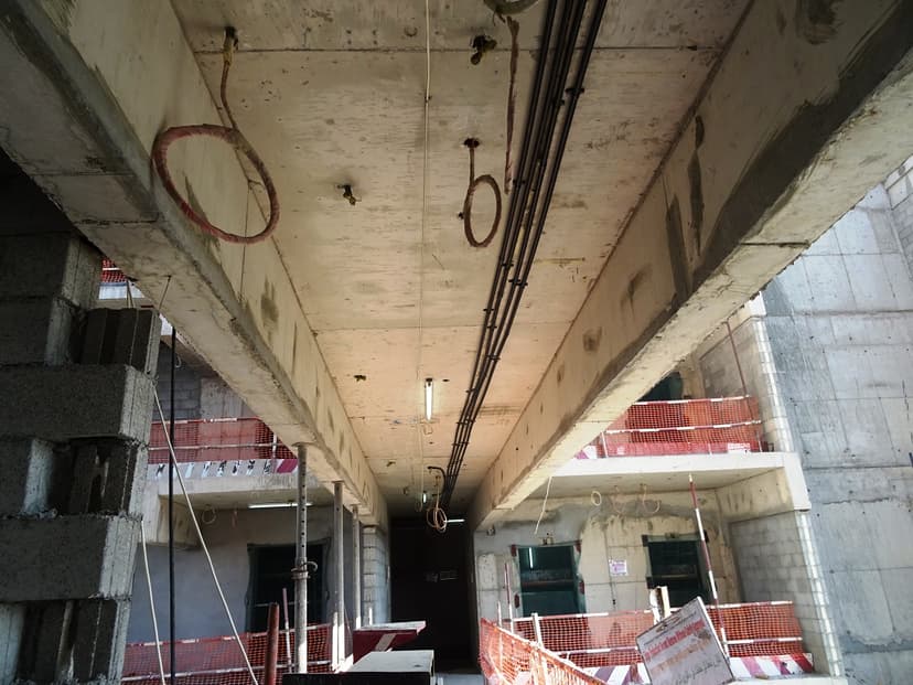 The 8 construction — photo 93