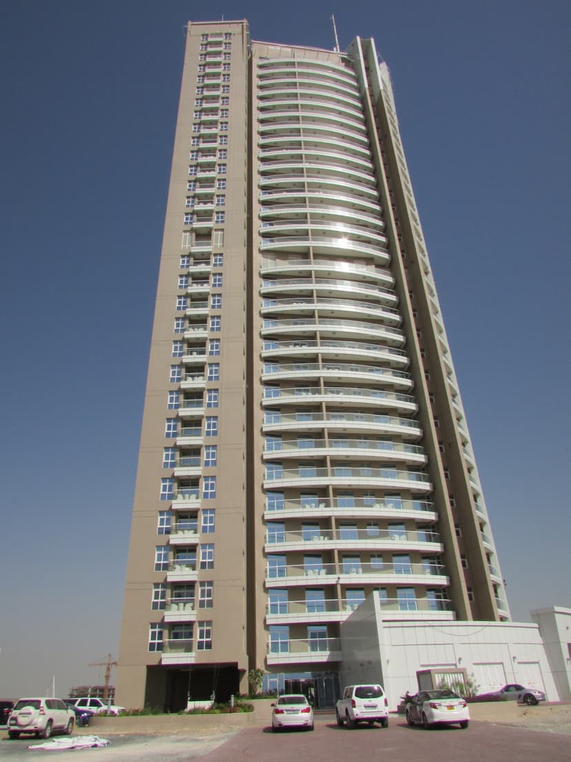 Siraj Tower construction — photo 4