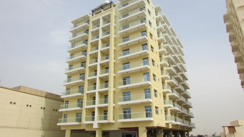 Qpoint Liwan-plot R015 construction — photo 7