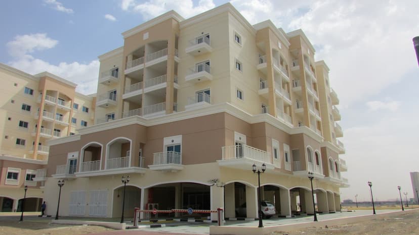 Qpoint Liwan-plot R051 construction — photo 1