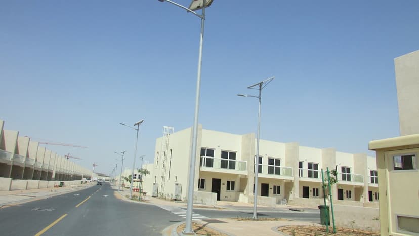 Warsan Village a construction — photo 2