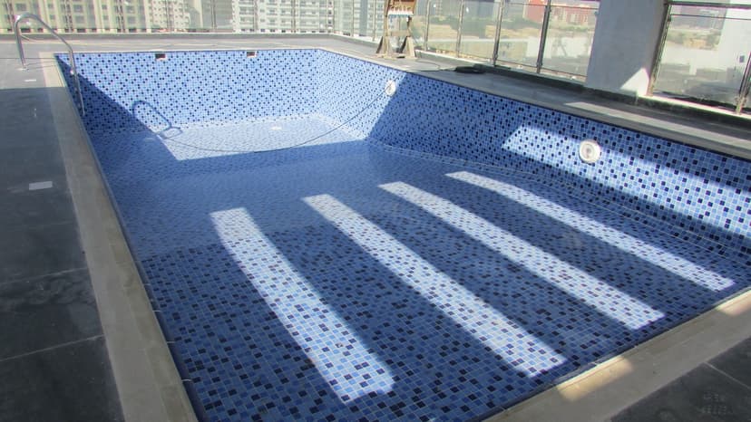 Axis Silver construction — photo 14