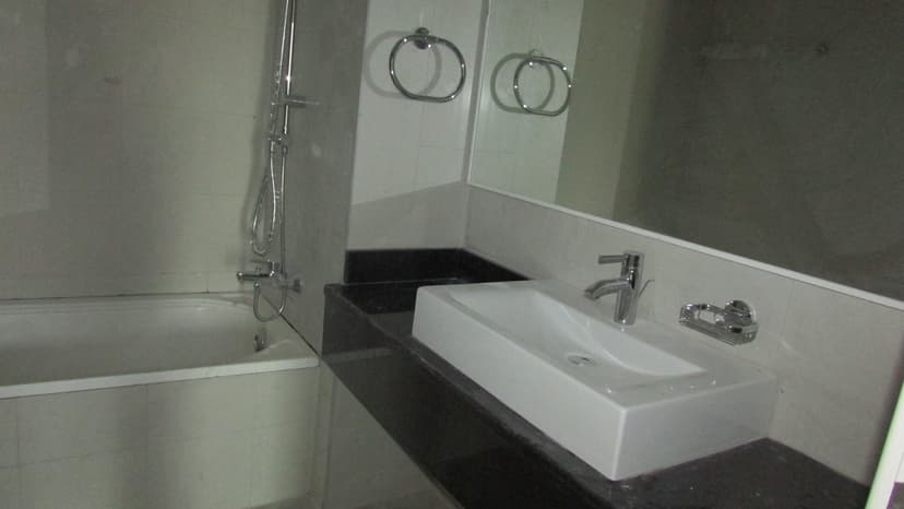 Axis Silver construction — photo 18
