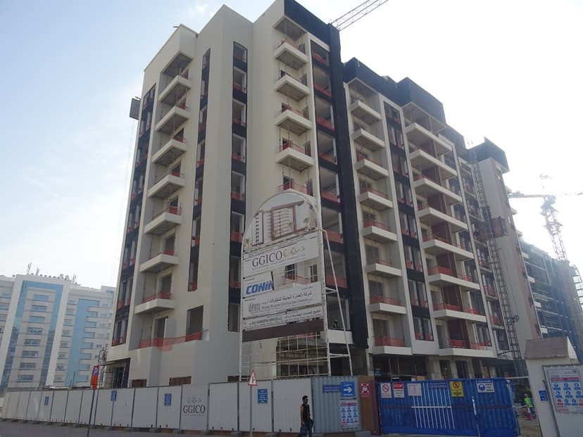 Topaz Residences 3 construction — photo 43