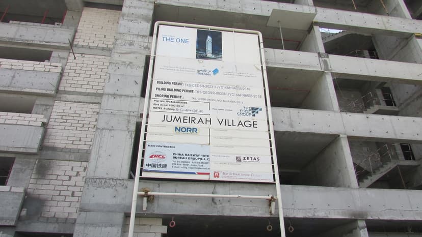 The One construction — photo 111