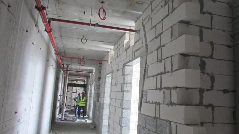 The One construction — photo 100